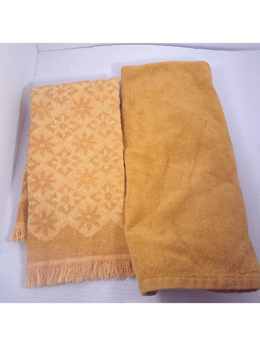 Vintage hand Towel set 2 harvest yellow Gold Martex West Point Pepperell Fairfax